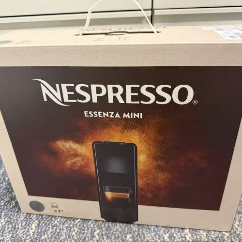 [全新]Nespresso C30-SG-GR-NEZ2 (Intense Grey), C30 Essenz