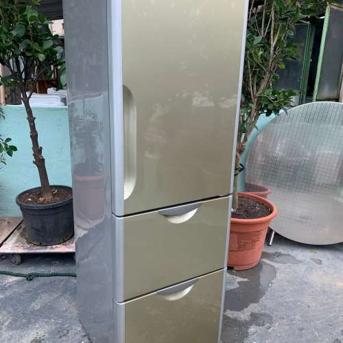 日立 可自動製冰 香檳金 R-S37 九成新以上180CM高