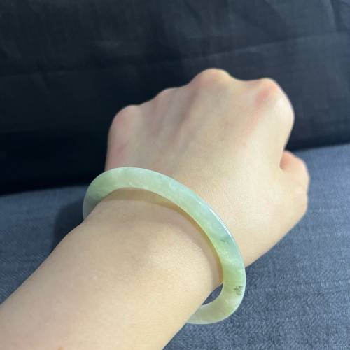 翡翠手鐲A玉53.5圈（附証書）聖誕禮物、新年禮物、生日禮物🎁