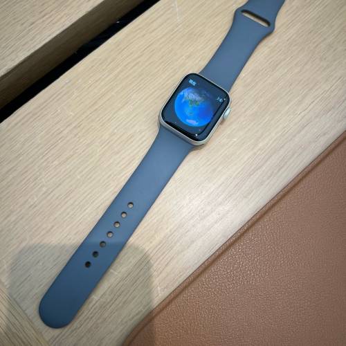 Apple Watch SE GEN2 40mm Starlight Aluminum GPS