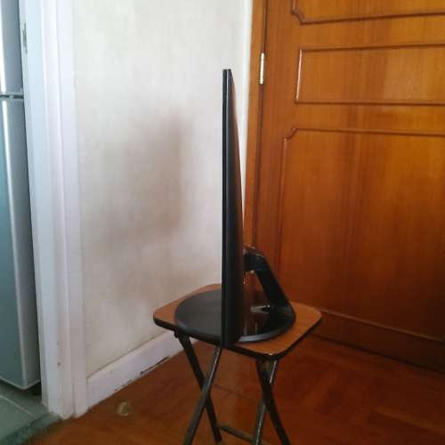 Samsung 27” LED Monitor