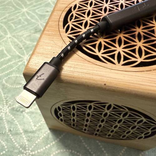 Fender 高音質解碼耳擴轉換線 （Lightning to 3.5mm） AE2i