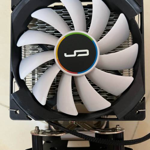 CRYORIG散熱器全新買左299人民幣