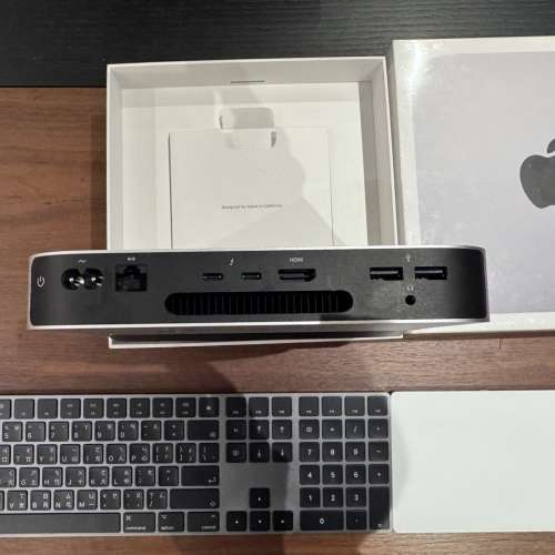 Mac mini M1 16GB RAM + 512SSD + 10G LAN + 鍵盤觸控板