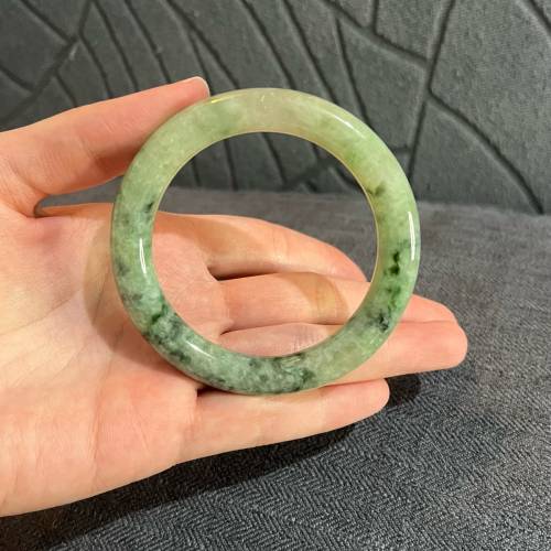 翡翠 | 天然緬甸翡翠A貨 圓條手鐲53.5圈（附証書）