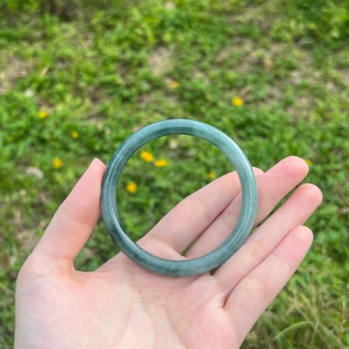 翡翠|天然緬甸翡翠A貨 冰藍美人條手鐲55 圈（附証書）