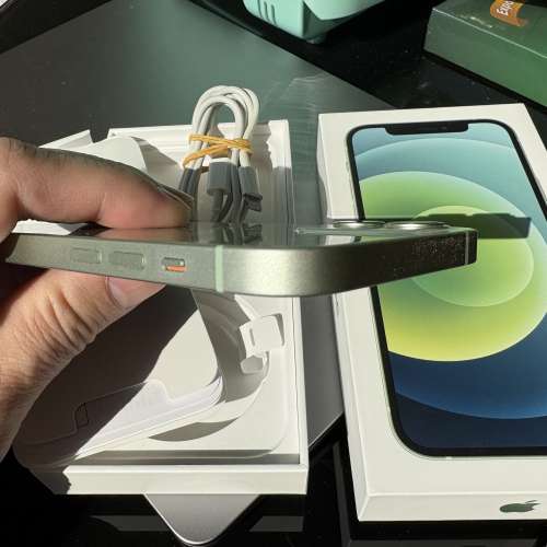 apple iPhone 12(128gb)