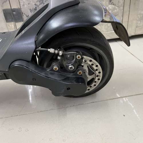 Mercane widewheel pro雙驅滑板車  七成新 48V , 500Wx 2摩打  極速40km/h左右  上...