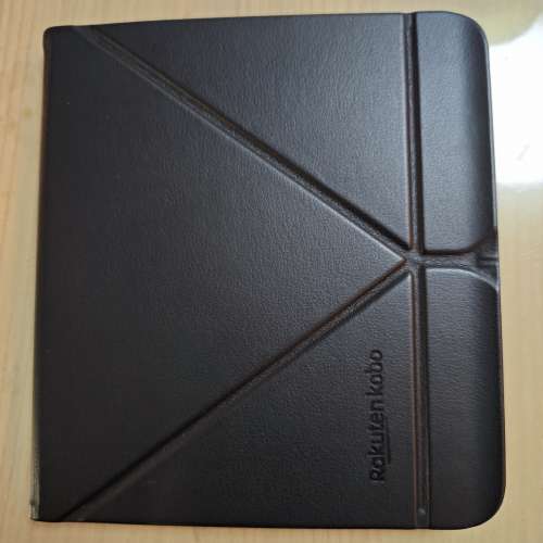 Kobo libra Colour 白色行貨 包2個原裝套及kobo stylus 2一支eink ereader