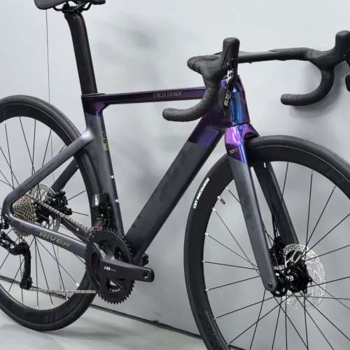 2023 CYCLETRACK RIVER 江河 電變24速 油剎 碳纖維公路車 送水架前後蛙燈