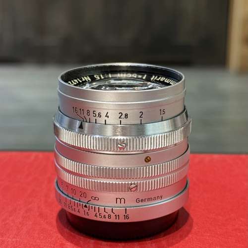 Leica Summarit 50mm f1.5 ltm lens
