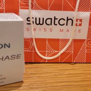 Omega x swatch mission to  earthphase