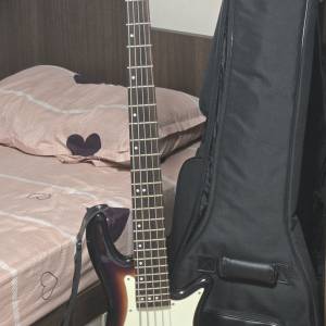 Schecter vintage 5 Bass