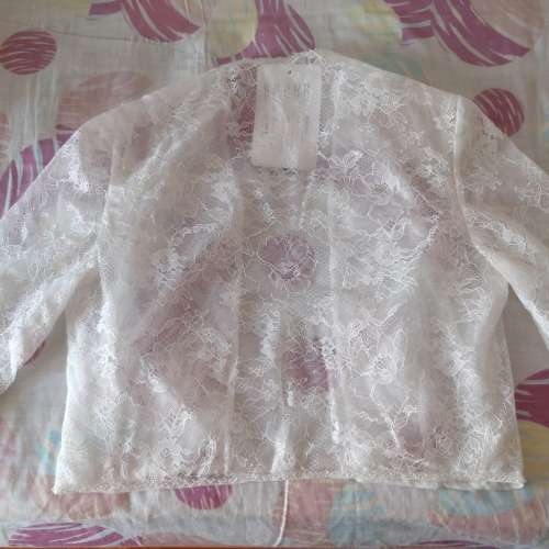 全新小童雙層蕾絲外套 蕾絲罩衫 白色外套 一件
