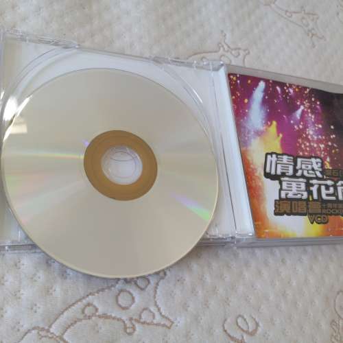 二手 情感萬花筒演唱會 十週年演唱會慶典 3VCD 梁靜茹 伍佰 莫文蔚 趙傳 羅大佑 辛...