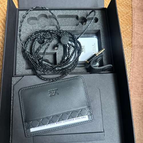 Vision Ears Ext (Elysium EXTENDED) 靜電混合單元耳機