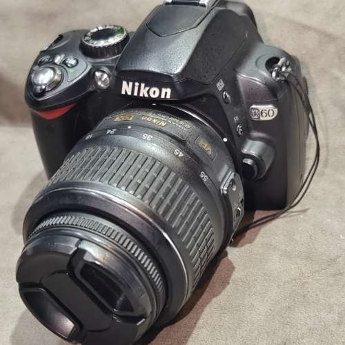 Nikon D60 CCD + 18-55 G VR AF-S