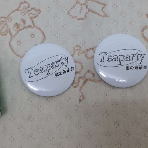 全新 Teaparty 栗之茶話會 襟章 徽章 掛飾 胸針 別針 胸章 扣章 襟針 扣針 Pins