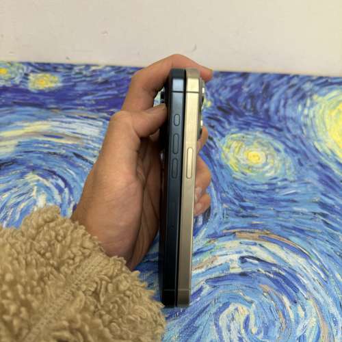 （🧑🏻‍🎄聖誕優惠🎄)最後少量Apple iPhone 15 pro/128,256,512gb,1Tb/高品質15系...