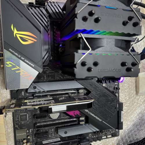 ASUS ROG X570-E Gaming Wi-Fi MB