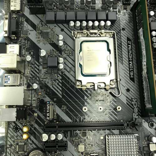 ASROCK H610M HDV DDR4 ( 已test ，完全正常）