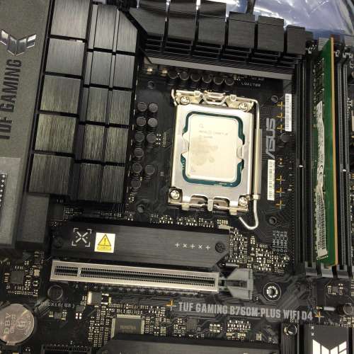 ASUS B760M Tuf gaming wifi DDR4 ( 已test ，完全正常）