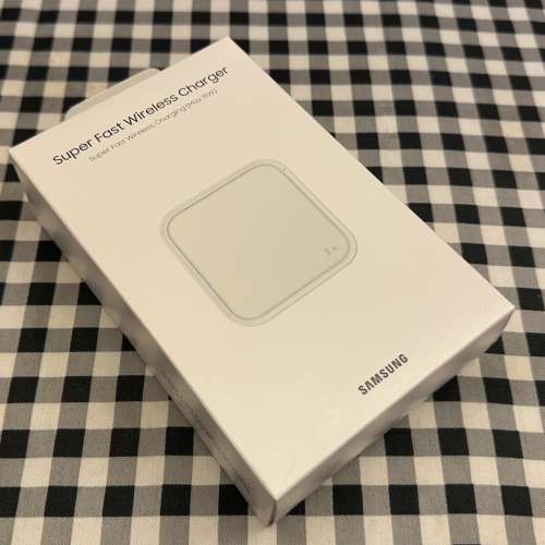 SAMSUNG Super Fast Wireless Charger 無線充電機 行貨 100%全新 三星專門店購入$46...