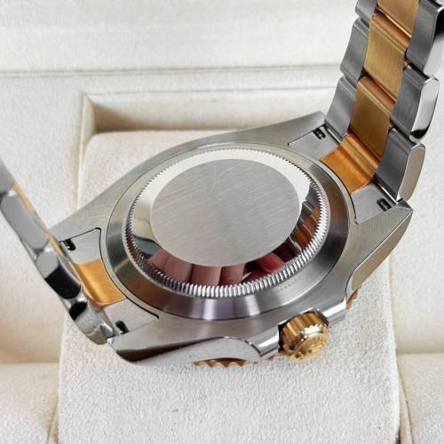 劳力士间金黑水鬼41表盘自动机械手表126613