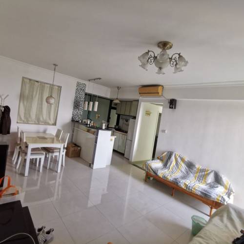 距福田口岸400米 極高層千呎房 業主直租