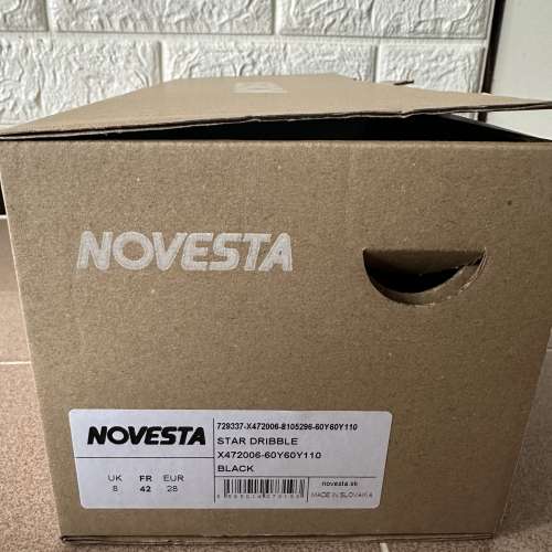 Novesta 黑色帆布鞋 （全新）