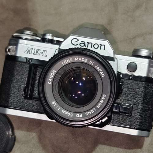 Canon AE-1 + 50/1.8 FD film camera