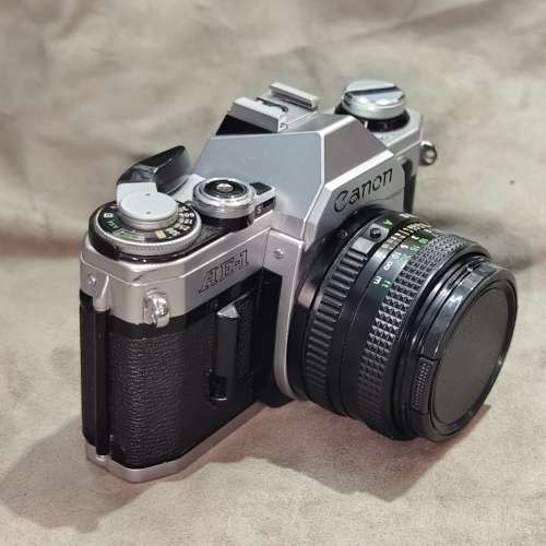Canon AE-1 + 50/1.8 FD film camera