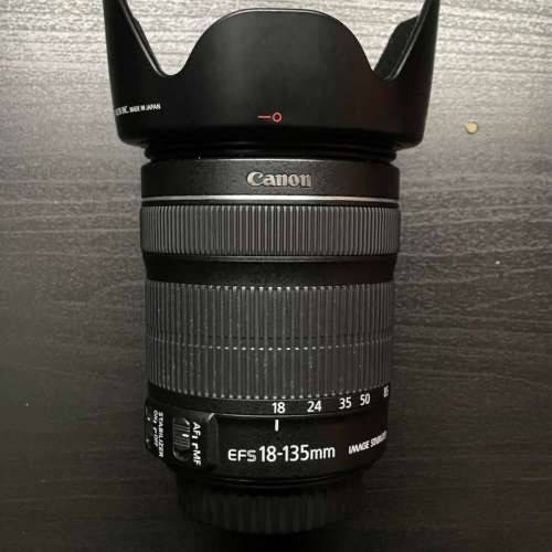 CANON 800D