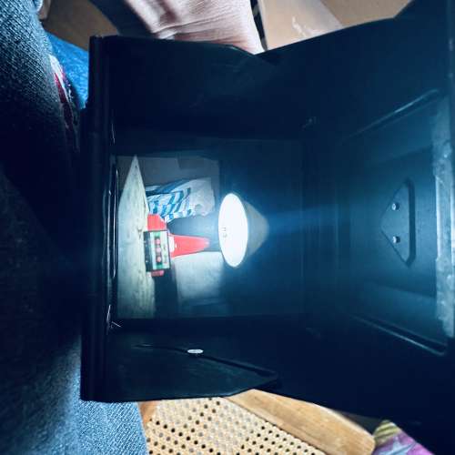 出售海𠥹120菲林相機，按快門及自拍制有反應，長放防潮箱，因冇菲林測試，所以平讓...