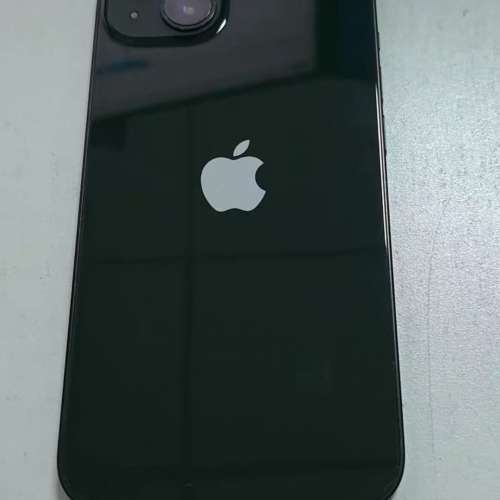 Apple iPhone 13 512G  6.1寸大螢幕，功能全部正常運作，電池效能95 %，電池良好，...