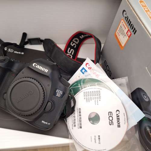 Canon 5D Mark III 盒裝包配件