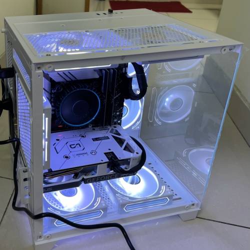 原價$11k 用唔夠一年電腦 RTX4060OC/i7/32GB Ram/ 2TBSSD