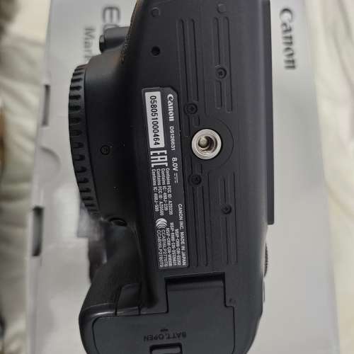 Canon 6D2 機身九成新