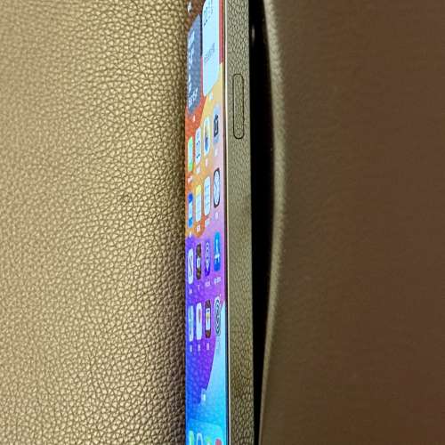 iPhone 12 Pro Max, 99%新淨 (not iPhone 14 Plus, iPhone 13 Plus, iPhone 13 Pro...