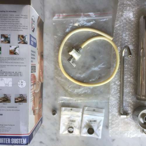 $100 B&H 皇家衛兵 CTO Plus 不銹鋼 濾水器 (UKAB)