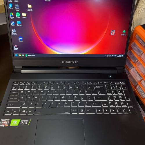 gigabyte a5 32gb R9 3070 140w