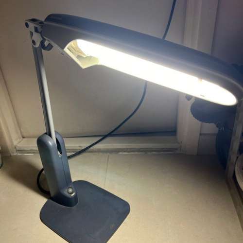 新淨全正常 National 樂聲牌坐檯護目枱燈 護眼燈 Table Lamp SQT-957 用FPL27EXN燈膽