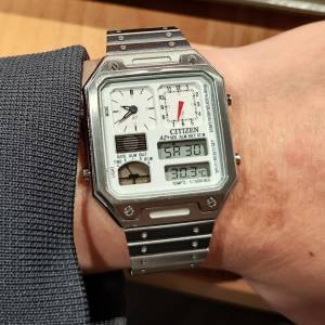 全新日版【CITIZEN 星辰】Chronograph 80年代復古計時電子腕錶 JG2120-65A 33.4mm ...