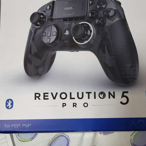 nacon revolution 5 Pro
