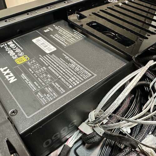 靚 SFX-L 牛 [ NZXT S650W ] ＋ 細 mATX 機箱 - 4x PCI 槽