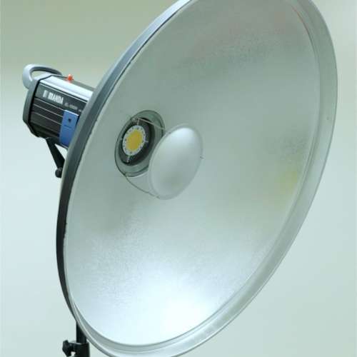 Silver Beauty Dish 大型銀色雷達罩(70CM)