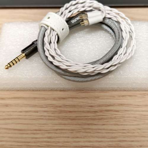 99.9% new DUNU DK 3001 BD