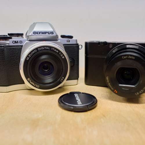 Olympus EM10 MK1 + Olympus 17mm f2.8 + RX100 MK1