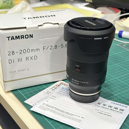 Like new Tamron 28-200mm F/2.8-5.6 Di III RXD