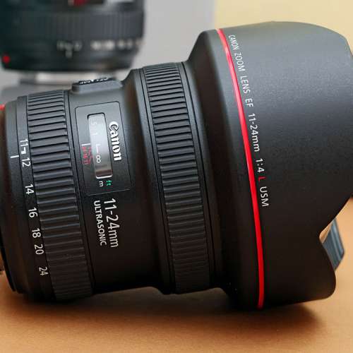 99%新 Canon EF 11-24mm f/4 L USM + Mount adapter EF EOS R
